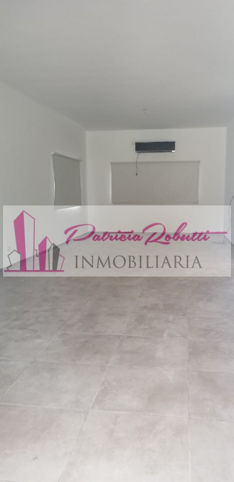 EN ALQUILER CASA 4 AMBIENTES EN GENERAL RODRIGUEZ.