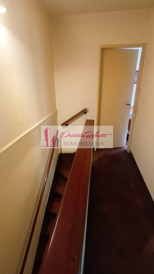 EN VENTA CASA 5 AMBIENTES CON LOTE EN VILLA CELINA ZONA OESTE LA MATANZA