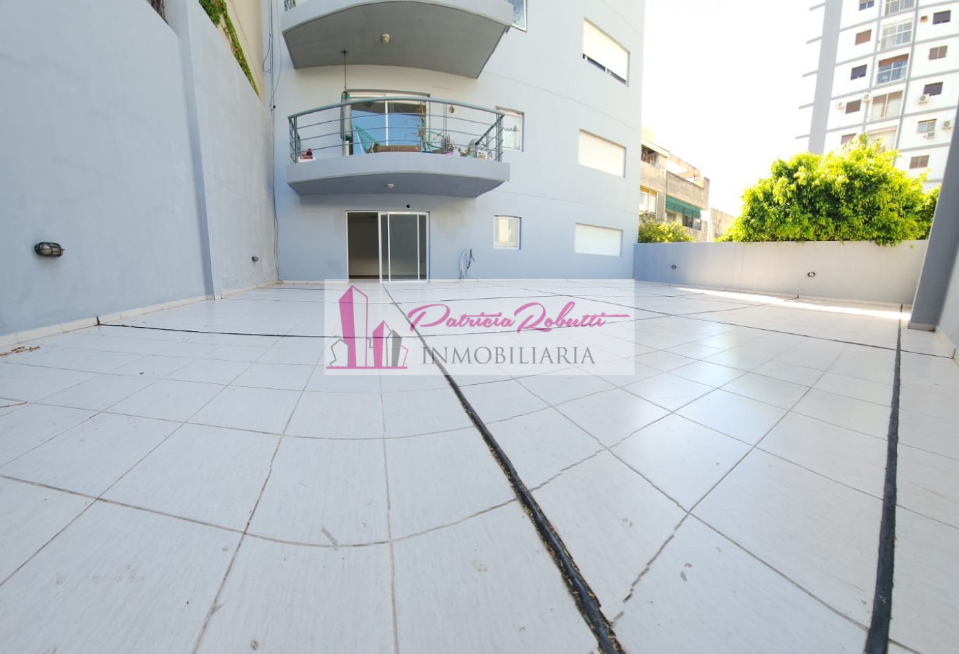 EN VENTA DEPARTAMENTO 2 AMBIENTES EN FLORESTA.