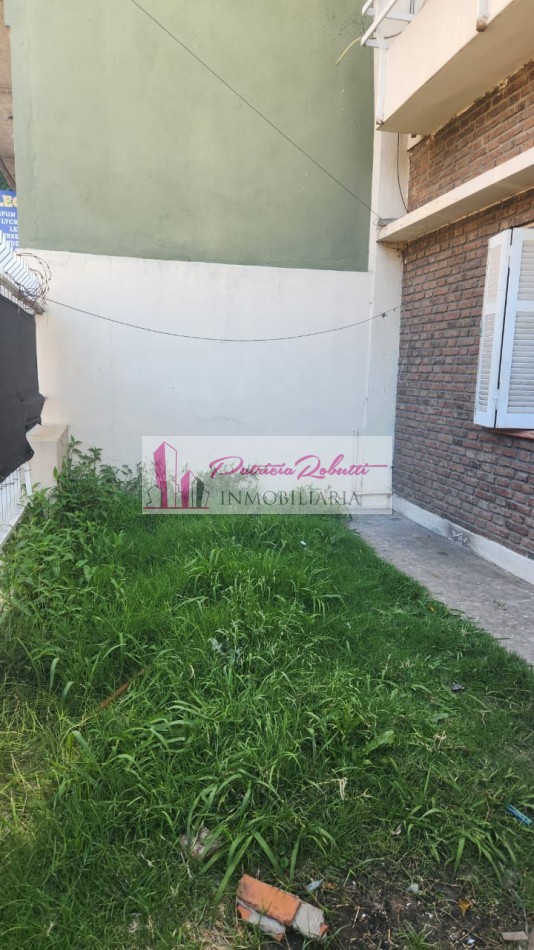 EN VENTA CASA MULTIFAMILIAR EN VILLA CELINA POLO TEXTIL LOTE.