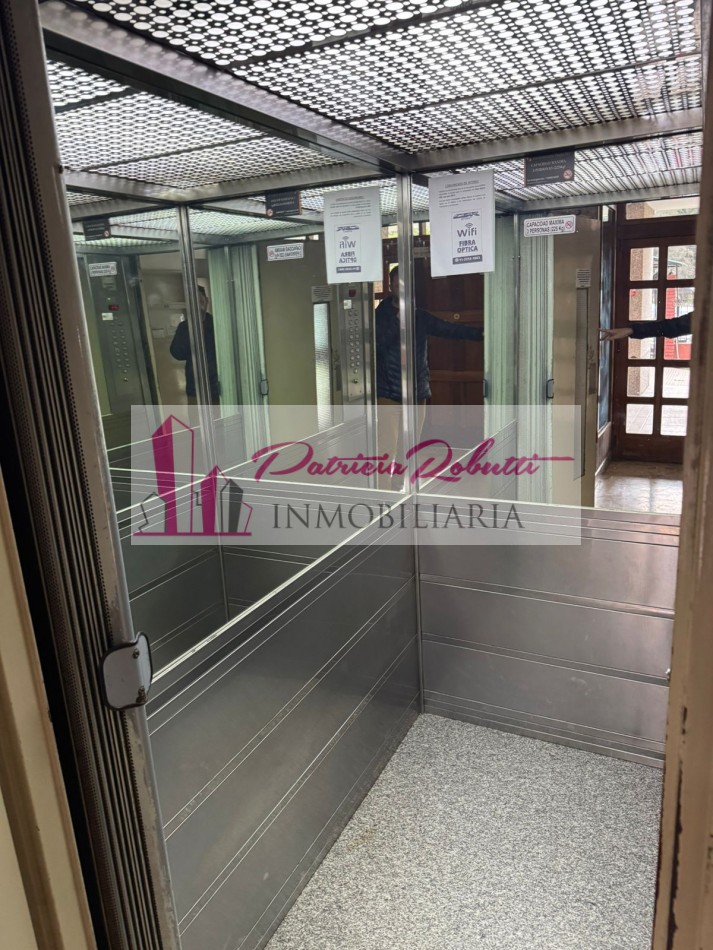 EN VENTA DEPARTAMENTO 4 AMBIENTES CON COCHERA -VILLA CELINA.