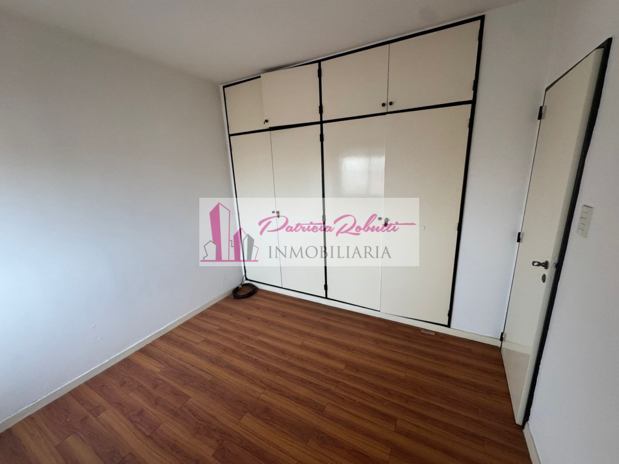 EN VENTA DEPARTAMENTO 4 AMBIENTES CON COCHERA -VILLA CELINA.