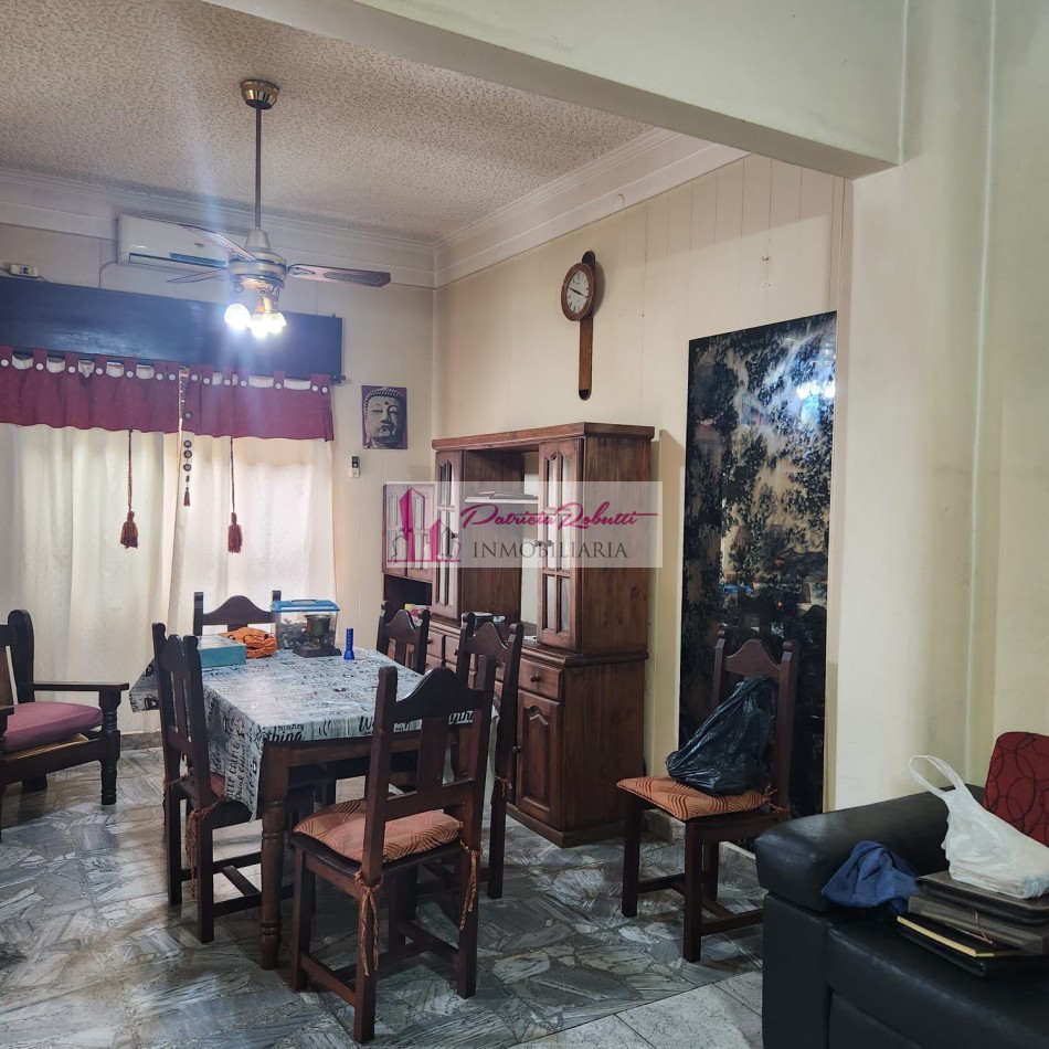 EN  VENTA PH 4 AMB CON PEQUEÑO PATIO Y TERRAZA- VILLA CELINA LA MATANZA