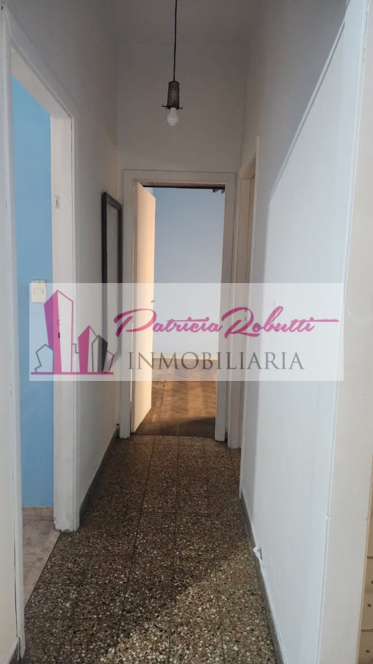 EN VENTA CASA MULTIFAMILIAR EN VILLA CELINA POLO TEXTIL LOTE.