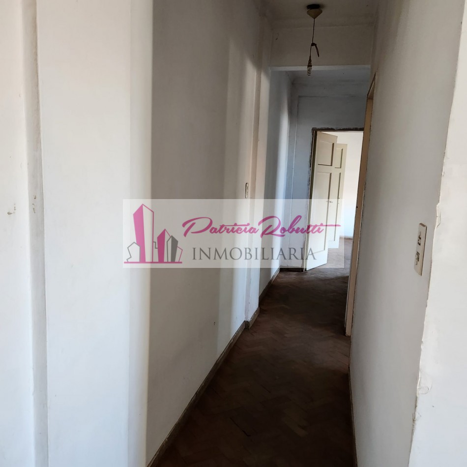 EN VENTA DEPARTAMENTO 3 AMBIENTES BARRIO GRAL PAZ EDIFICIO 5 VILLA CELINA