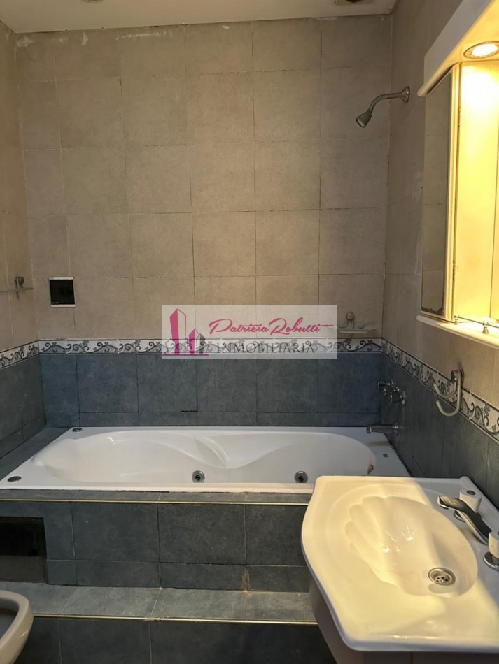 EN VENTA PH 4 AMBIENTES -MATADEROS