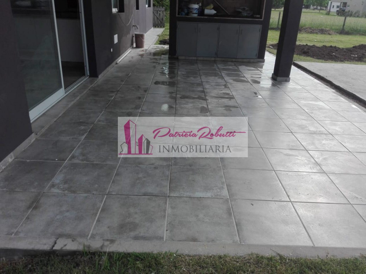 EN ALQUILER CASA 4 AMBIENTES EN GENERAL RODRIGUEZ.