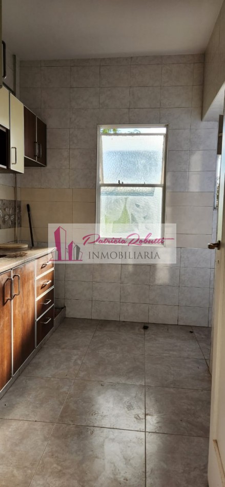 EN VENTA DEPARTAMENTO 3 AMBIENTES CON BALCON Y ESPACIO GUARDA COCHE- BARRIO GENERAL PAZ- VILLA CELINA