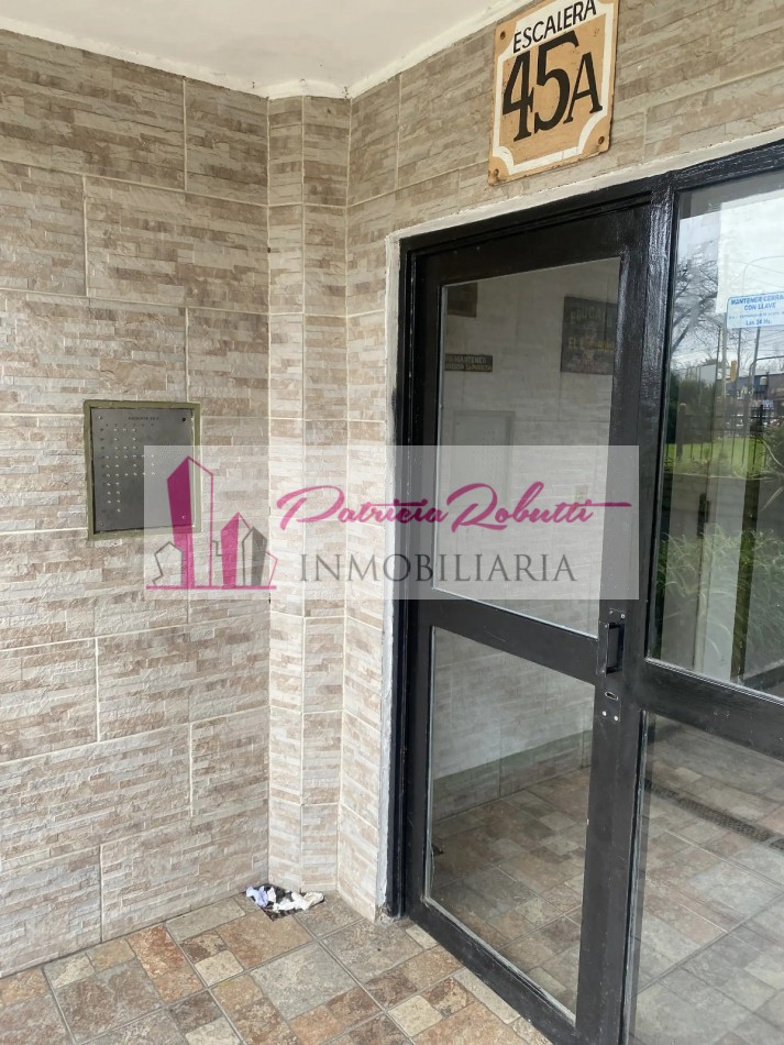 EN VENTA DEPARTAMENTO 4 AMB PATIO BARRIO PIEDRABUENA VILLA LUGANO