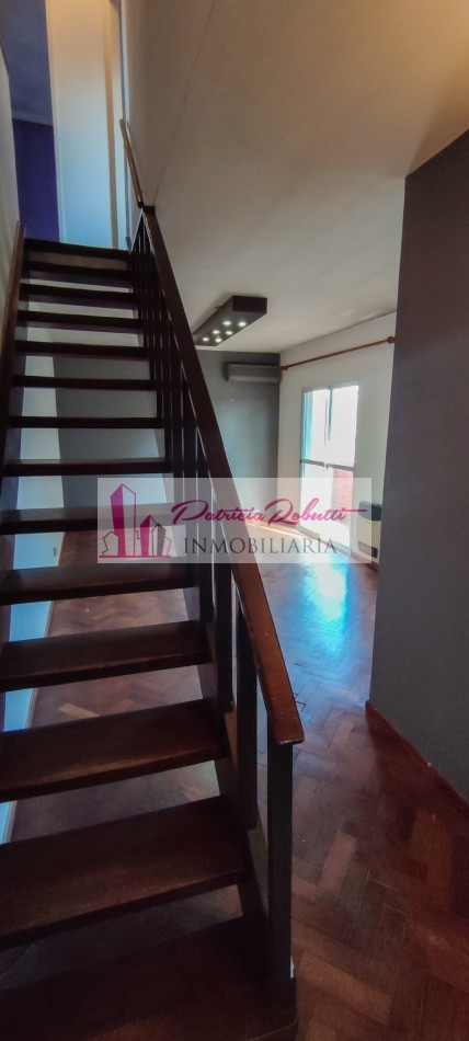 EN VENTA DEPARTAMENTO TIPO DUPLEX 4 AMBIENTES EN VILLA CELINA.
