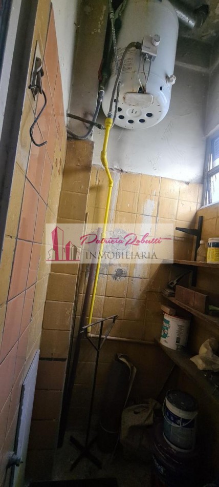 EN VENTA DEPARTAMENTO 2 AMBIENTES EN SAN CRISTOBAL.