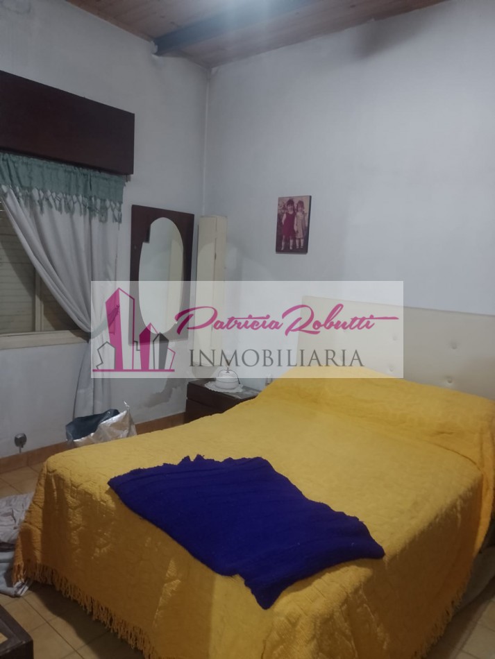 EN VENTA CASA MULTIFAMILIAR EN VILLA CELINA POLO TEXTIL LOTE