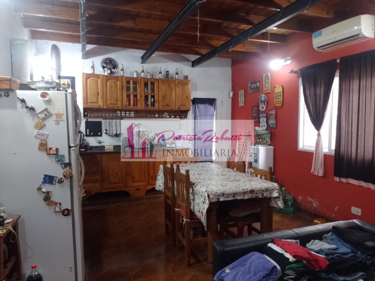 EN VENTA CASA MULTIFAMILIAR EN VILLA CELINA POLO TEXTIL LOTE