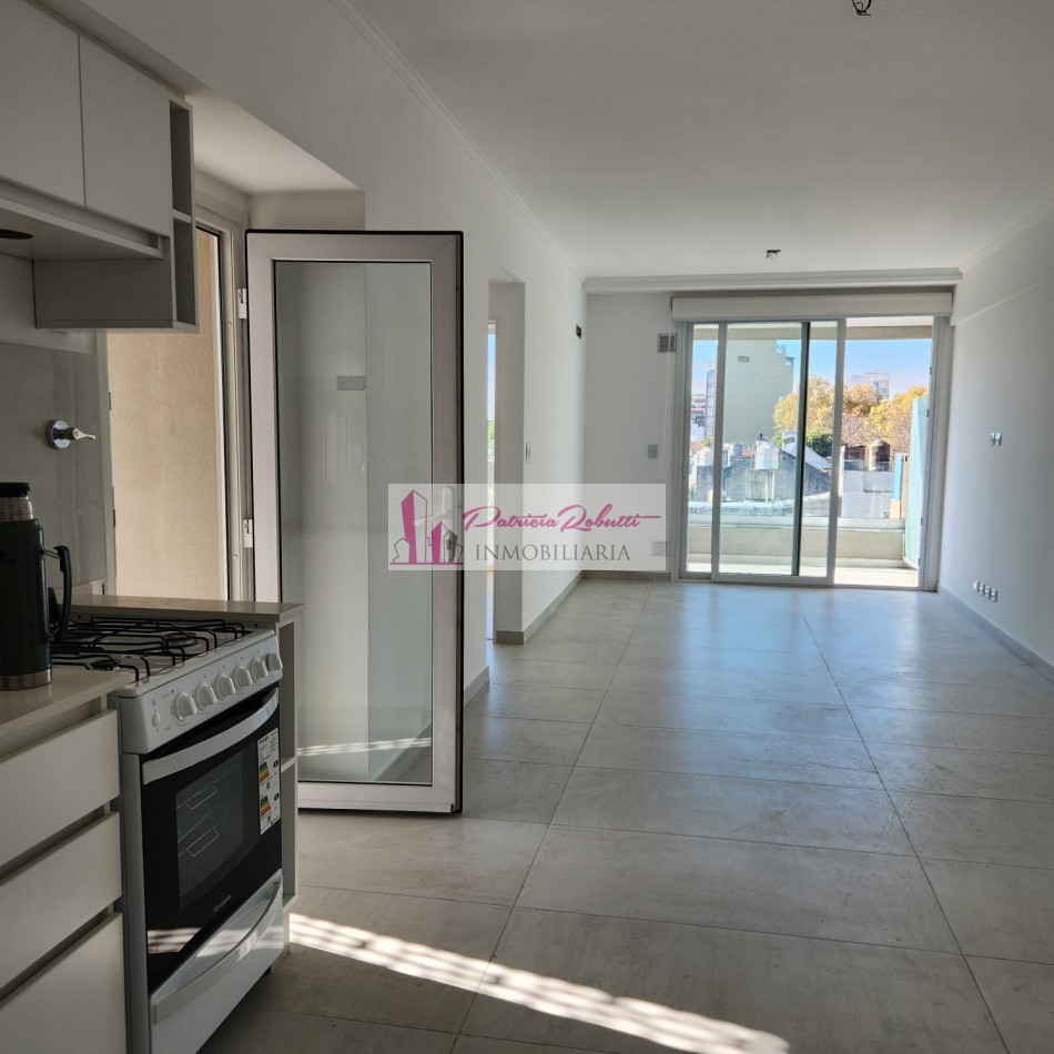 SE ALQUILA DEPTO 2 AMBIENTES CON BALCON PATIO PARRILLA EN VILLA LUGANO
