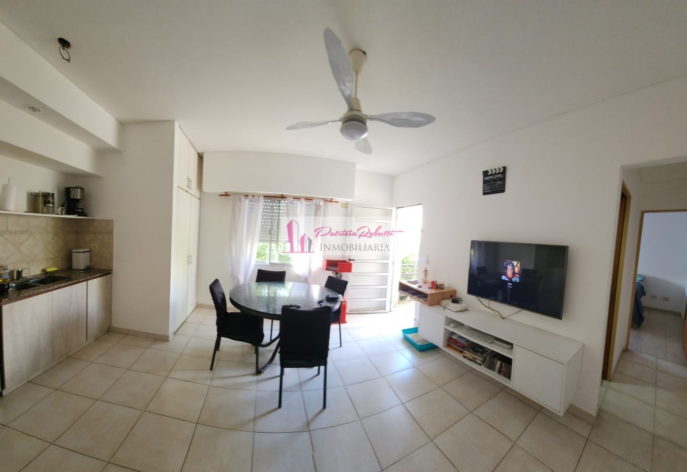 EN VENTA DEPARTAMENTO 2 AMBIENTES AL FRENTE CON BALCON EN VILLA MADERO.
