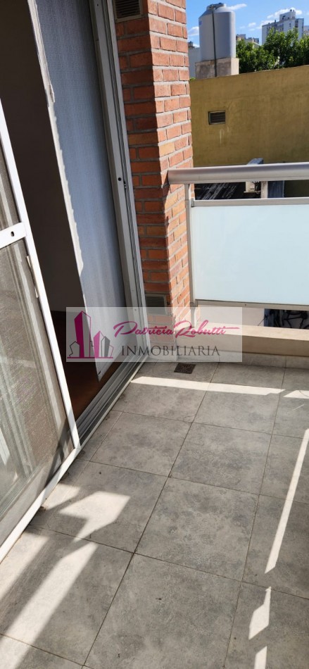En venta departamento de categoria 3 ambientes con balcon Villa Lugano- cerca del centro comercial.