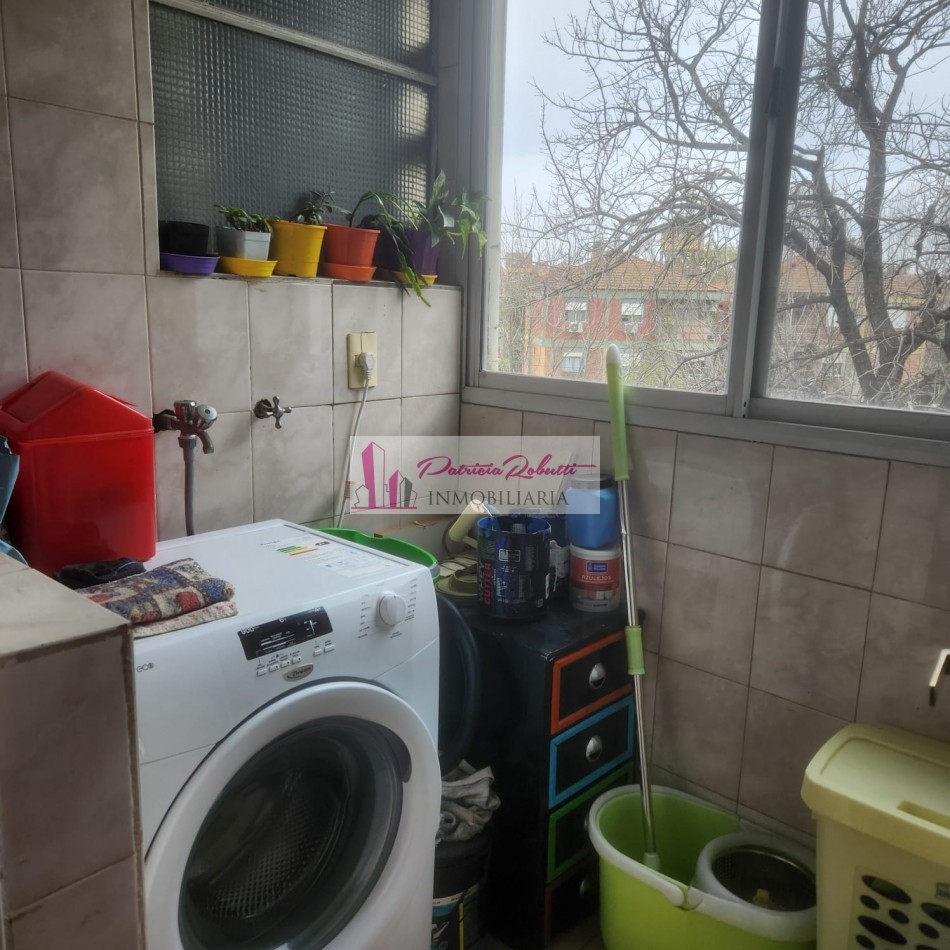 EN VENTA DEPARTAMENTO 3 AMBIENTES CON COCHERA -VILLA CELINA.