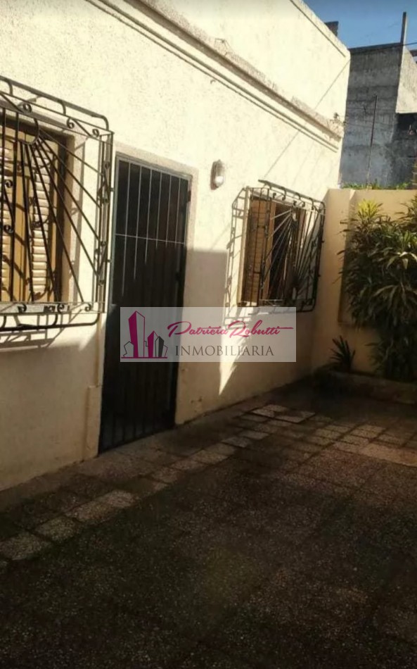 SE VENDE CASA AMBIENTES CON LOCALES VILLA CELINA IDEAL POLO TEXTIL