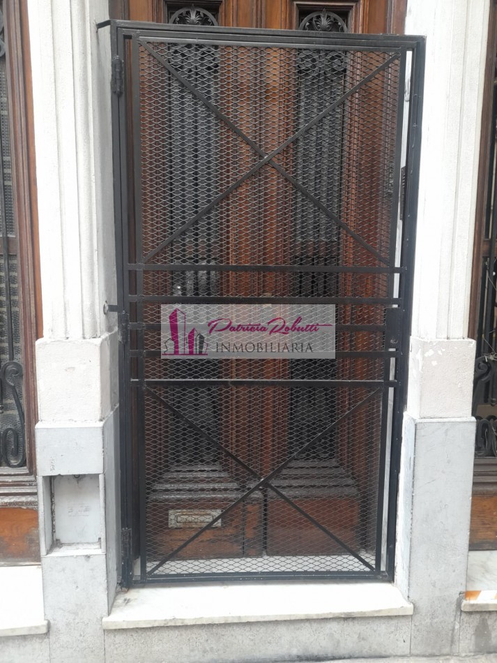 EN VENTA PH 2 AMBIENTES Y ½ EN ALMAGRO