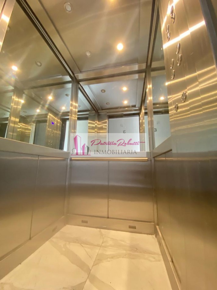 EN VENTA DEPARTAMENTO MONOAMBIENTE MODIFICABLE A 2 CON PATIO Y COCHERA TAPIALES