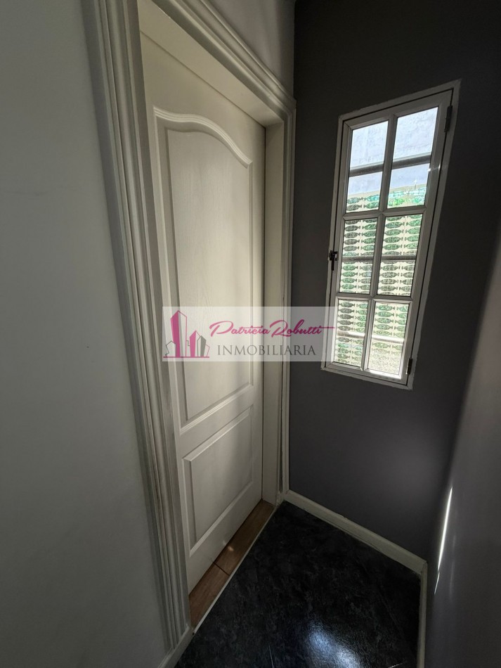 Vende PH MULTIFAMILIAR contrafrente con espacio aereo para edificar Villa Celina