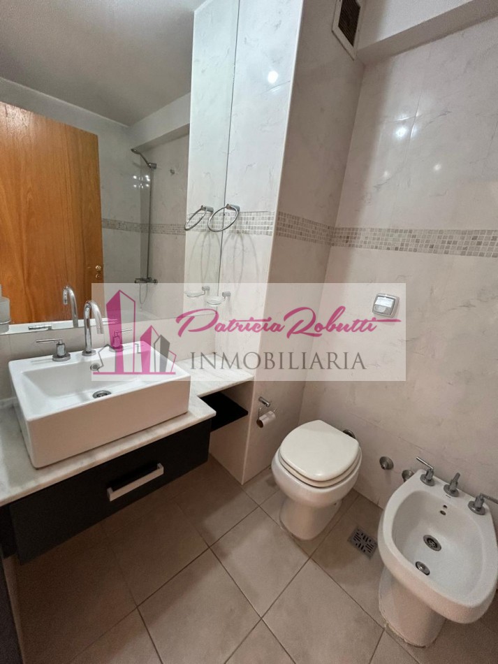 EN VENTA MONOAMBIENTE CONTRAFRENTE CON SUM Y LAUNDRY. CABALLITO NORTE