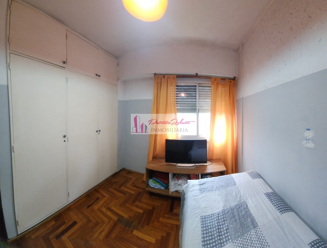 EN VENTA DEPARTAMENTO 3 AMBIENTES CON COCHERA -VILLA CELINA.