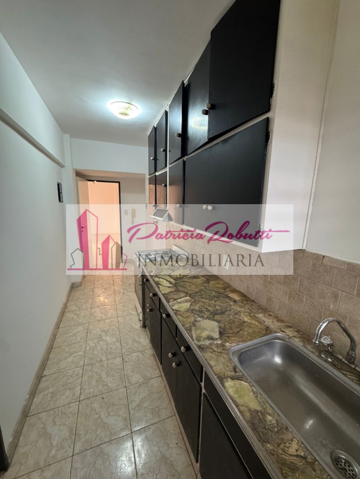 EN VENTA DEPARTAMENTO 4 AMBIENTES CON COCHERA -VILLA CELINA.