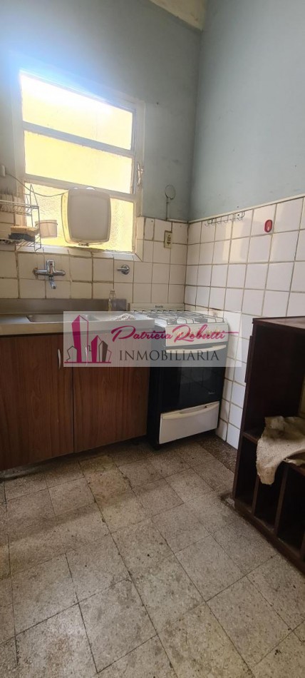 EN VENTA DEPARTAMENTO 2 AMBIENTES EN SAN CRISTOBAL.