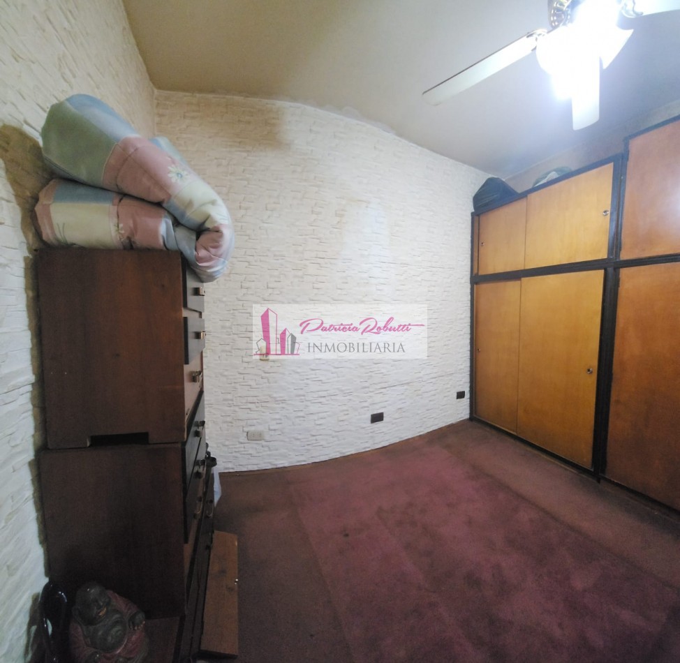 EN  VENTA PH 4 AMB CON PEQUEÑO PATIO Y TERRAZA- VILLA CELINA LA MATANZA