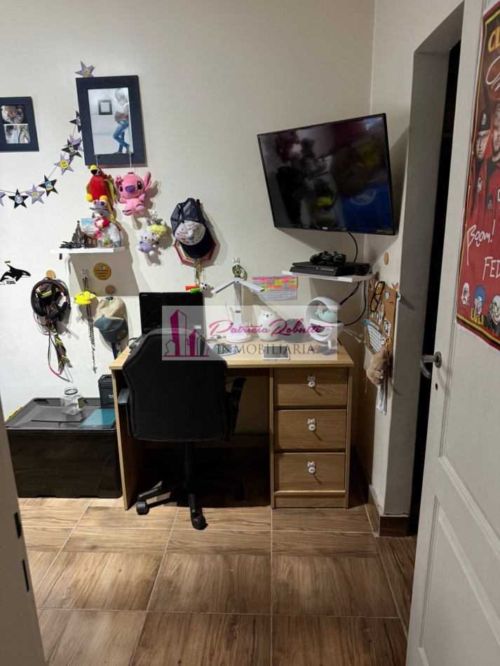 Vende PH MULTIFAMILIAR contrafrente con espacio aereo para edificar Villa Celina