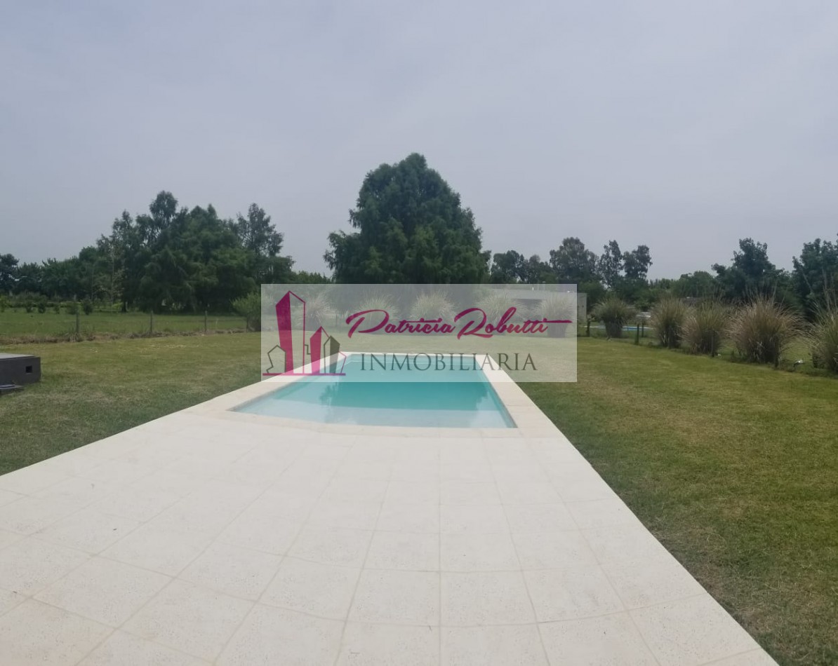 EN ALQUILER CASA 4 AMBIENTES EN GENERAL RODRIGUEZ.