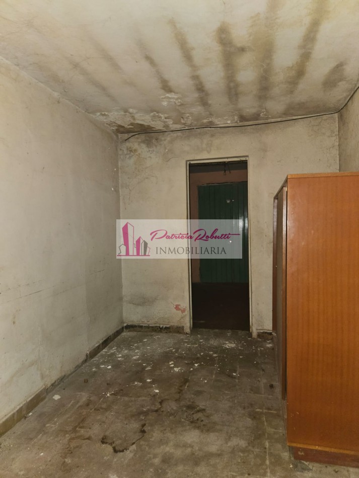 EN VENTA CASA 2 AMBIENTES EN VILLA CELINA- CON TERRAZA IDEAL CONSTRUCCION OPORTUNIDAD