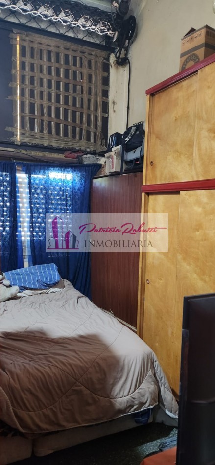 En venta local comercial remodelado a vivienda Centro Comercial Villa Celina a pasos de Roosevelt