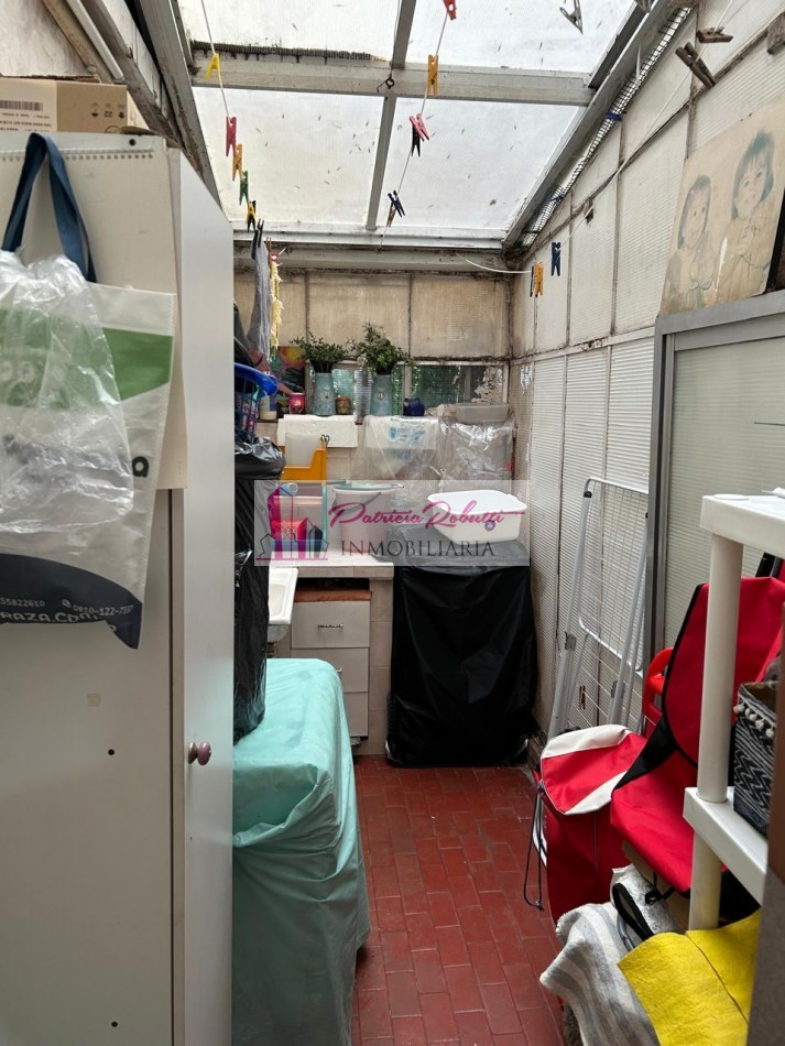 EN VENTA PH 2 AMBIENTES AL FRENTE - SAN CRISTOBAL