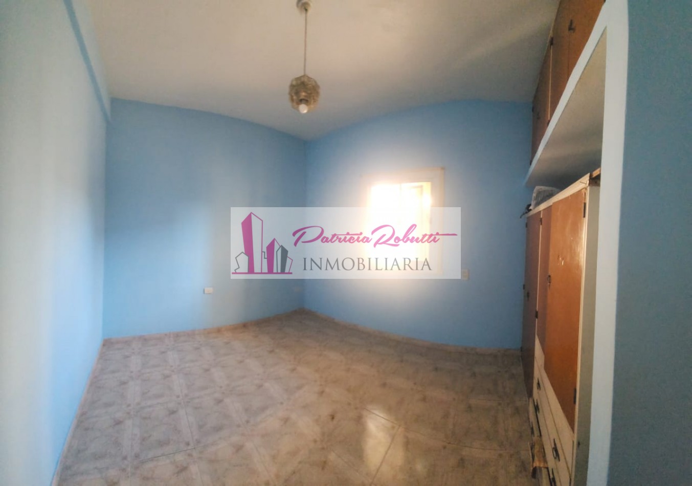 EN VENTA CASA MULTIFAMILIAR EN VILLA CELINA POLO TEXTIL LOTE.