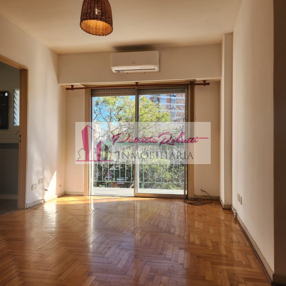 EN ALQUILER DEPARTAMENTO 2 AMBIENTES CON BALCON Y BAULERA EN CABALLITO