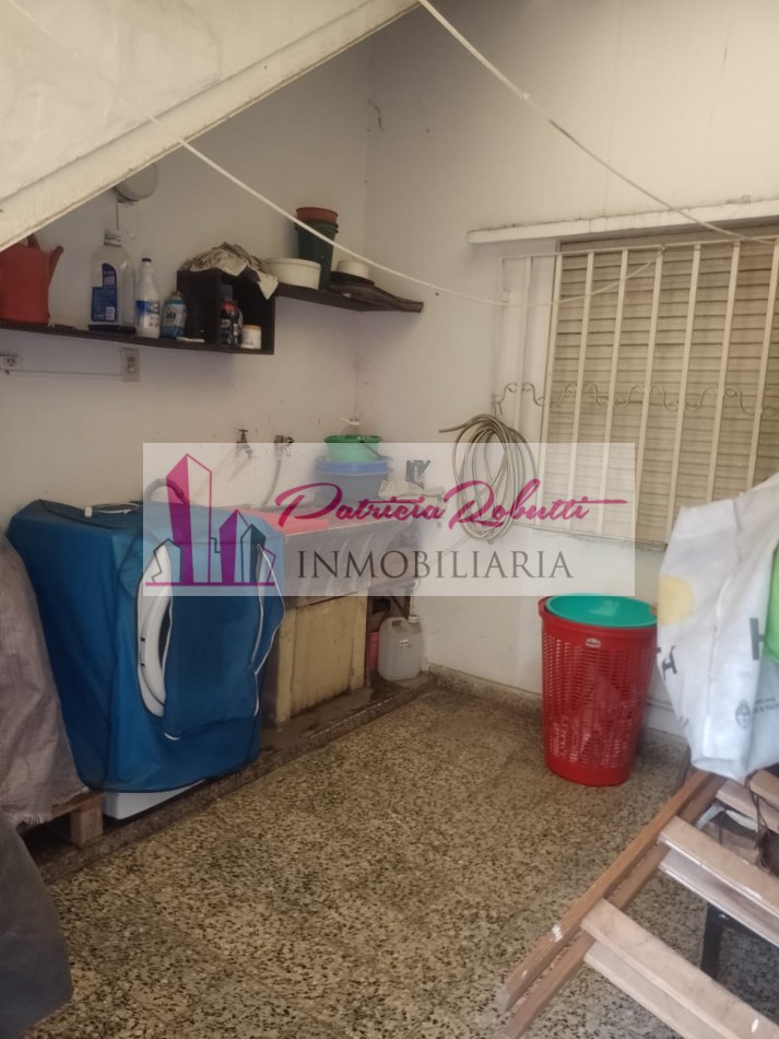 EN VENTA CASA MULTIFAMILIAR EN VILLA CELINA POLO TEXTIL LOTE