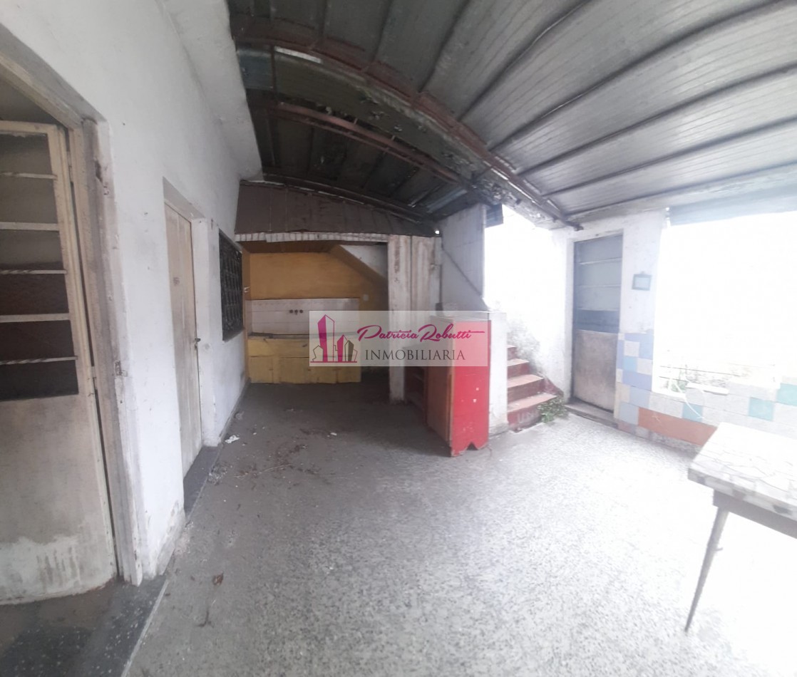 EN VENTA CASA CON LOTE LIBRE TERRENO EN VILLA LUGANO