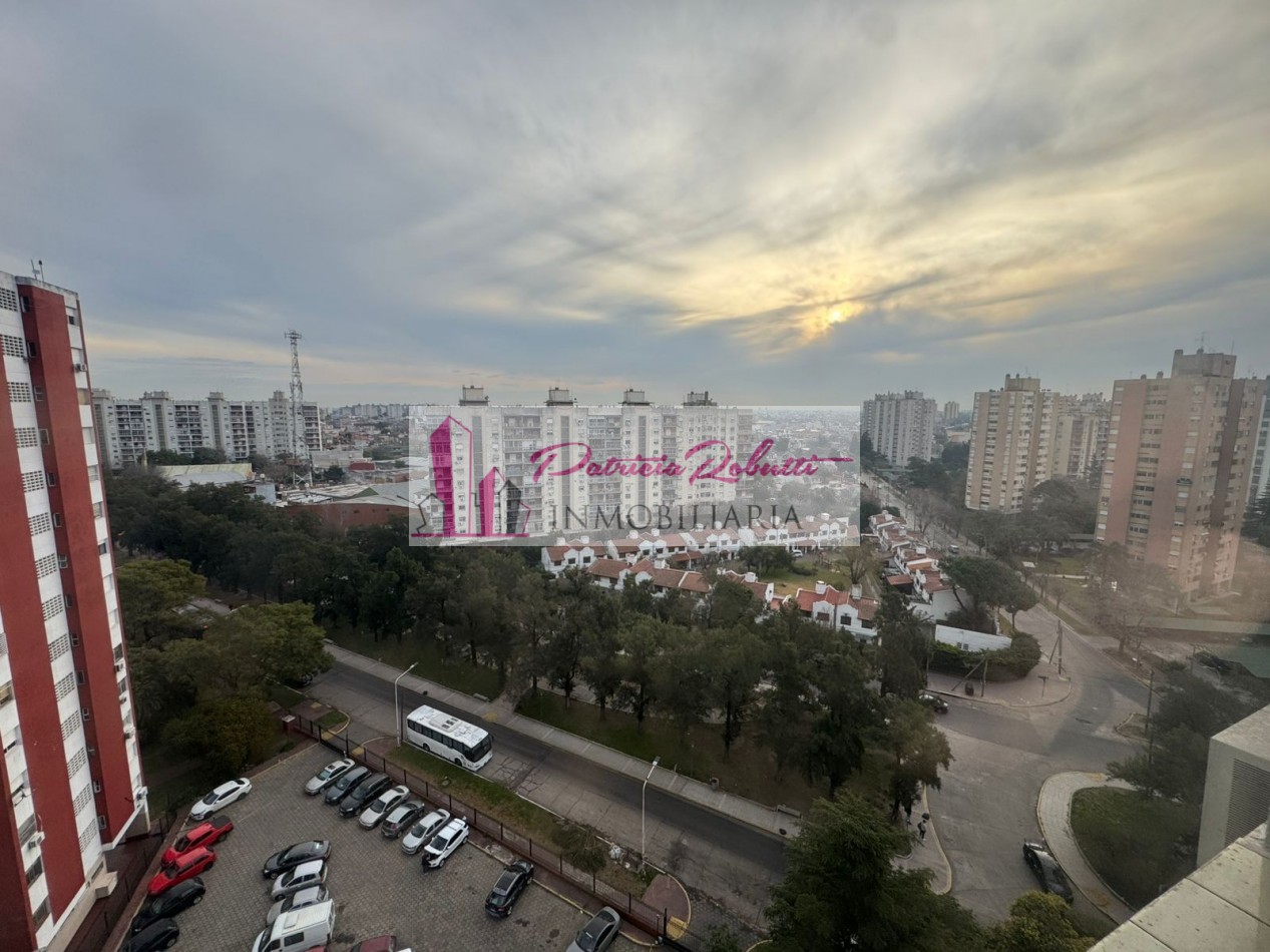 EN VENTA DEPARTAMENTO 4 AMBIENTES CON COCHERA -VILLA CELINA.