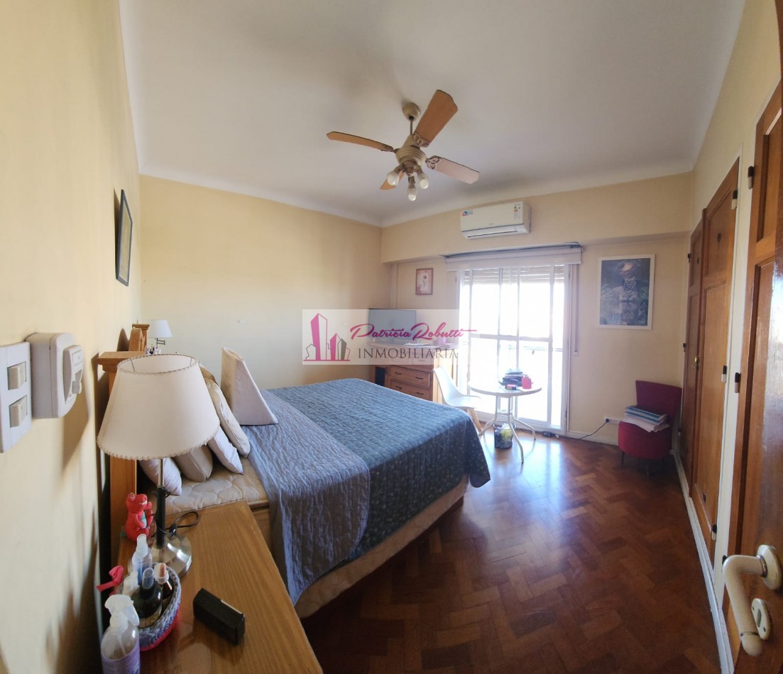 EN VENTA DEPARTAMENTO 4 AMBIENTES CON BALCON Y COCHERA- BARRIO GENERAL PAZ- VILLA CELINA