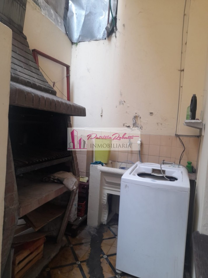 EN VENTA PH 2 AMBIENTES Y ½ EN ALMAGRO
