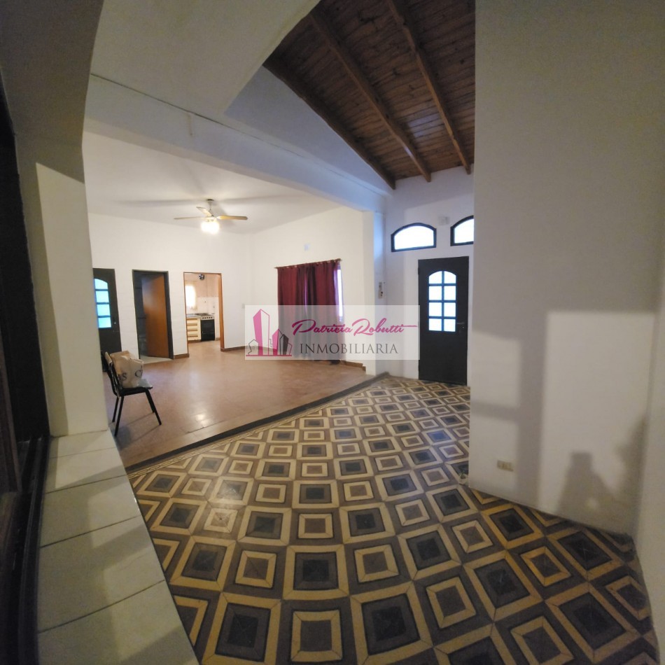 En venta Ph 4 ambientes con patio y terraza y espacio complementario monoambiente con baño y jardin. MULTIFAMILIAR en Villa Celina
