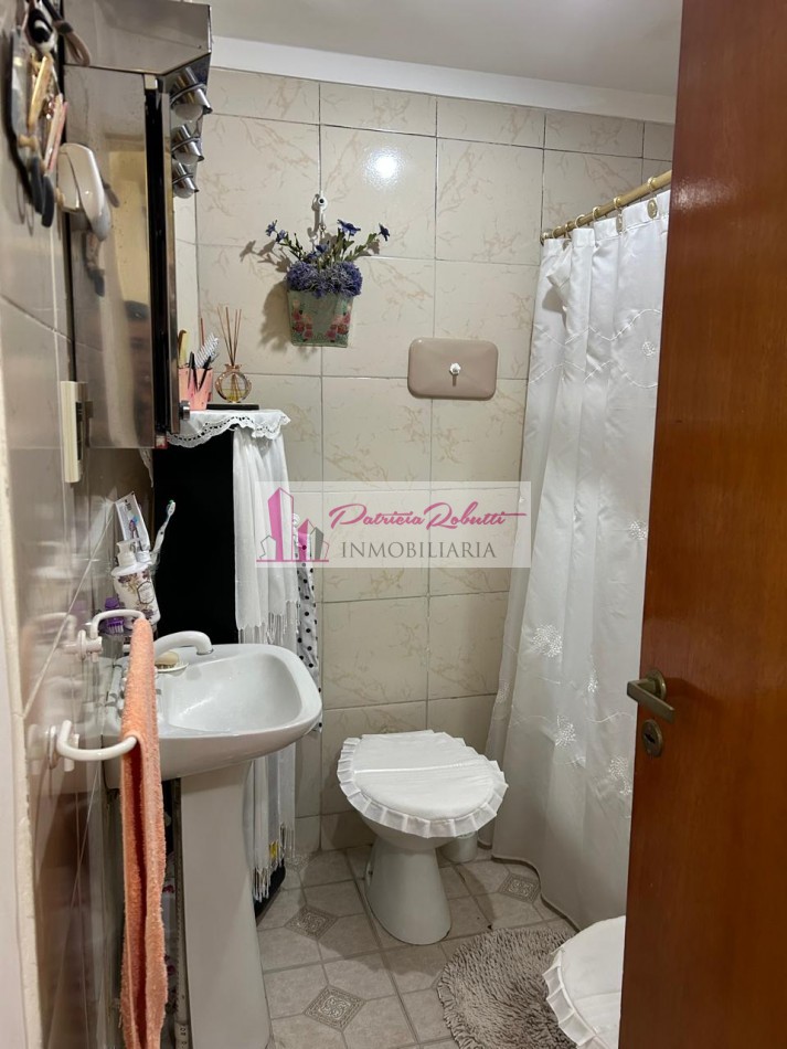 EN VENTA PH 2 AMBIENTES AL FRENTE - SAN CRISTOBAL