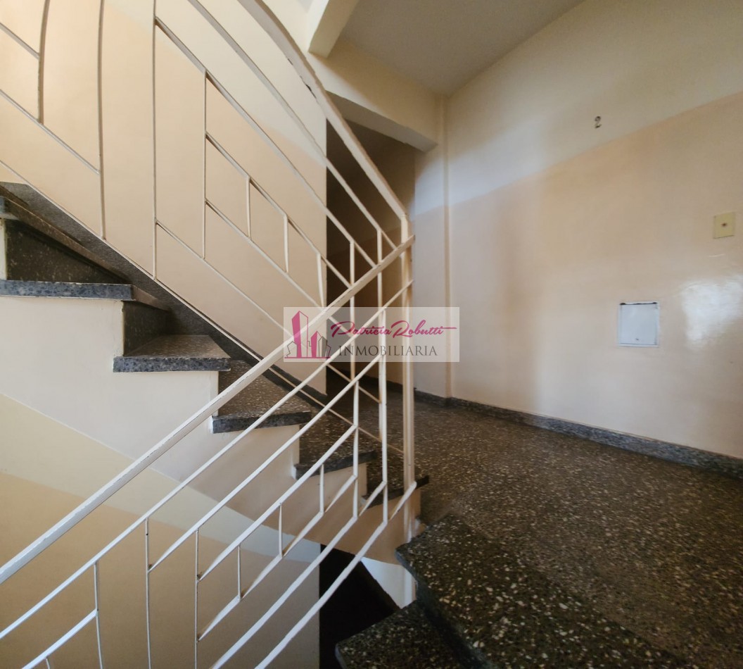 Se vende depto 3 ambientes sobre Chilavert casi Guamini Villa Lugano