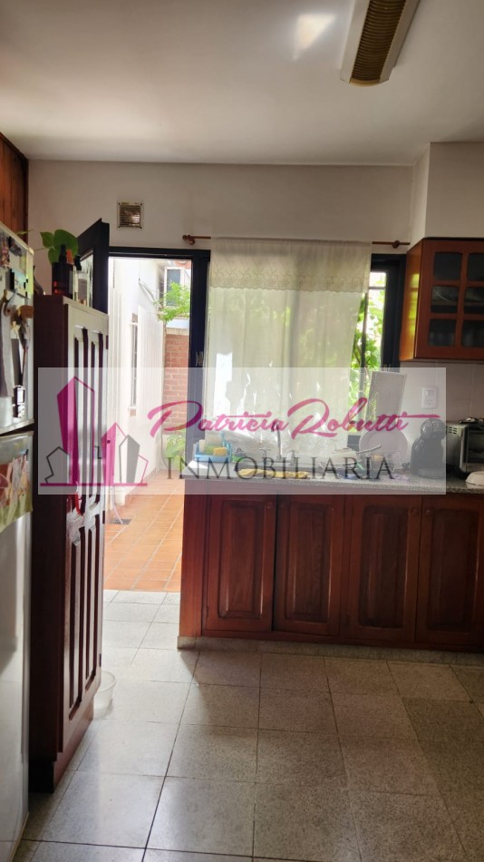 EN VENTA PH 3 AMBIENTES CON PATIO Y TERRAZA EN VILLA CELINA. 