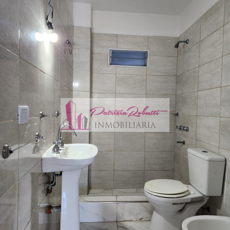 EN ALQUILER DEPARTAMENTO 4 AMBIENTES EN VILLA CELINA.