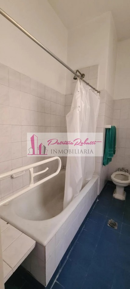 EN VENTA DEPARTAMENTO 2 AMBIENTES EN SAN CRISTOBAL.