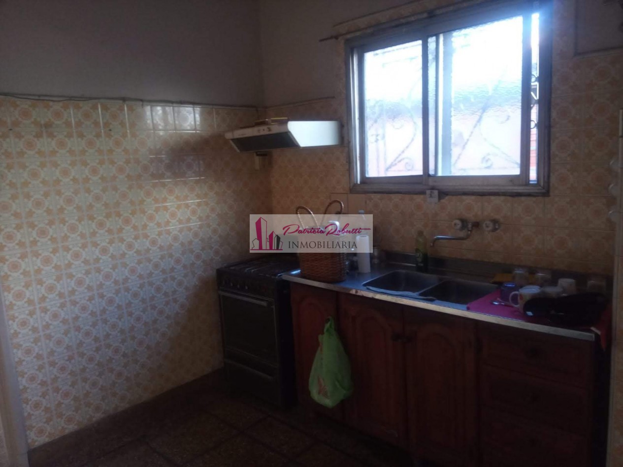 SE VENDE CASA AMBIENTES CON LOCALES VILLA CELINA IDEAL POLO TEXTIL