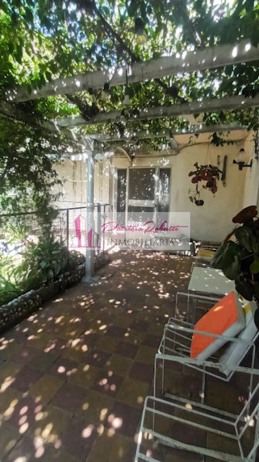EN VENTA CASA 5 AMBIENTES CON LOTE EN VILLA CELINA ZONA OESTE LA MATANZA